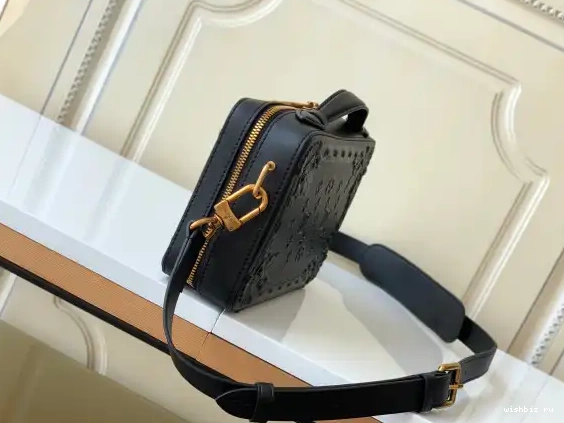 WIS LOUIS VUITTON TRUNK MINI SOFT 0413